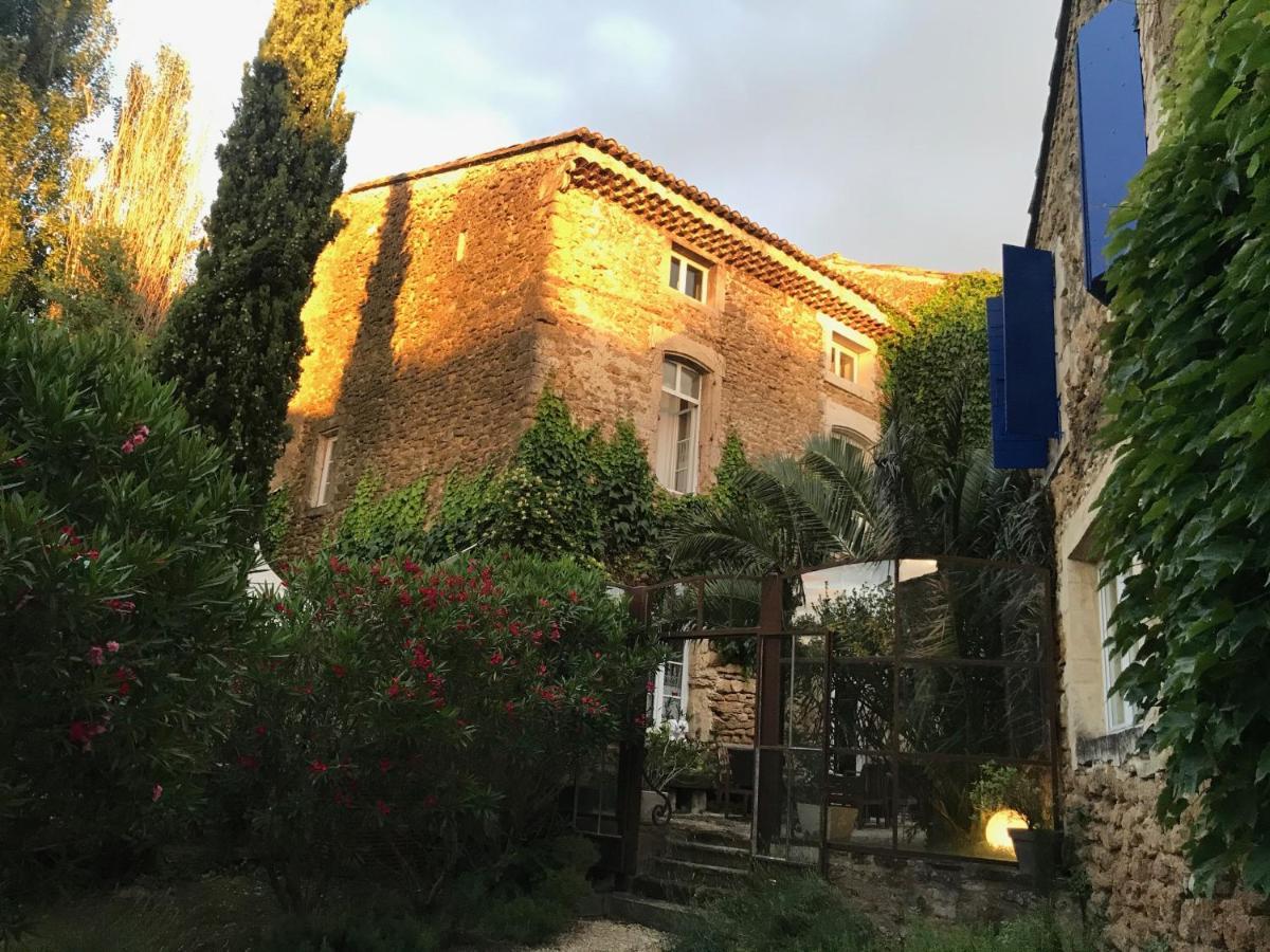 수즈-라-루스 Les Aiguieres En Provence B&B 외부 사진