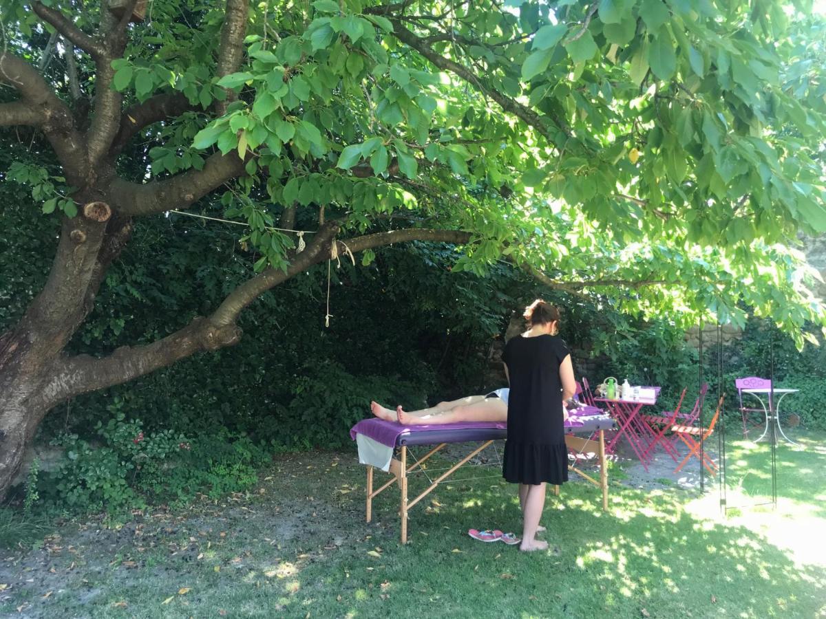 수즈-라-루스 Les Aiguieres En Provence B&B 외부 사진