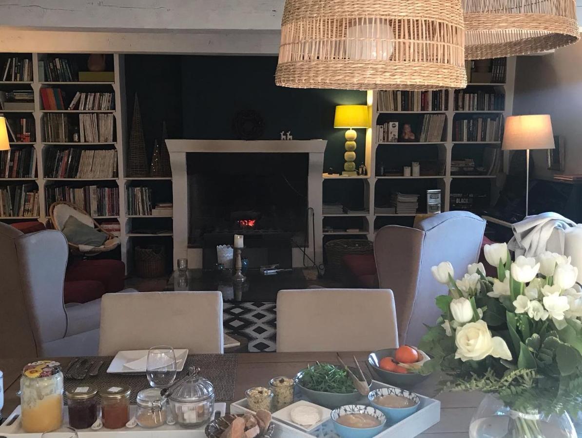 수즈-라-루스 Les Aiguieres En Provence B&B 외부 사진