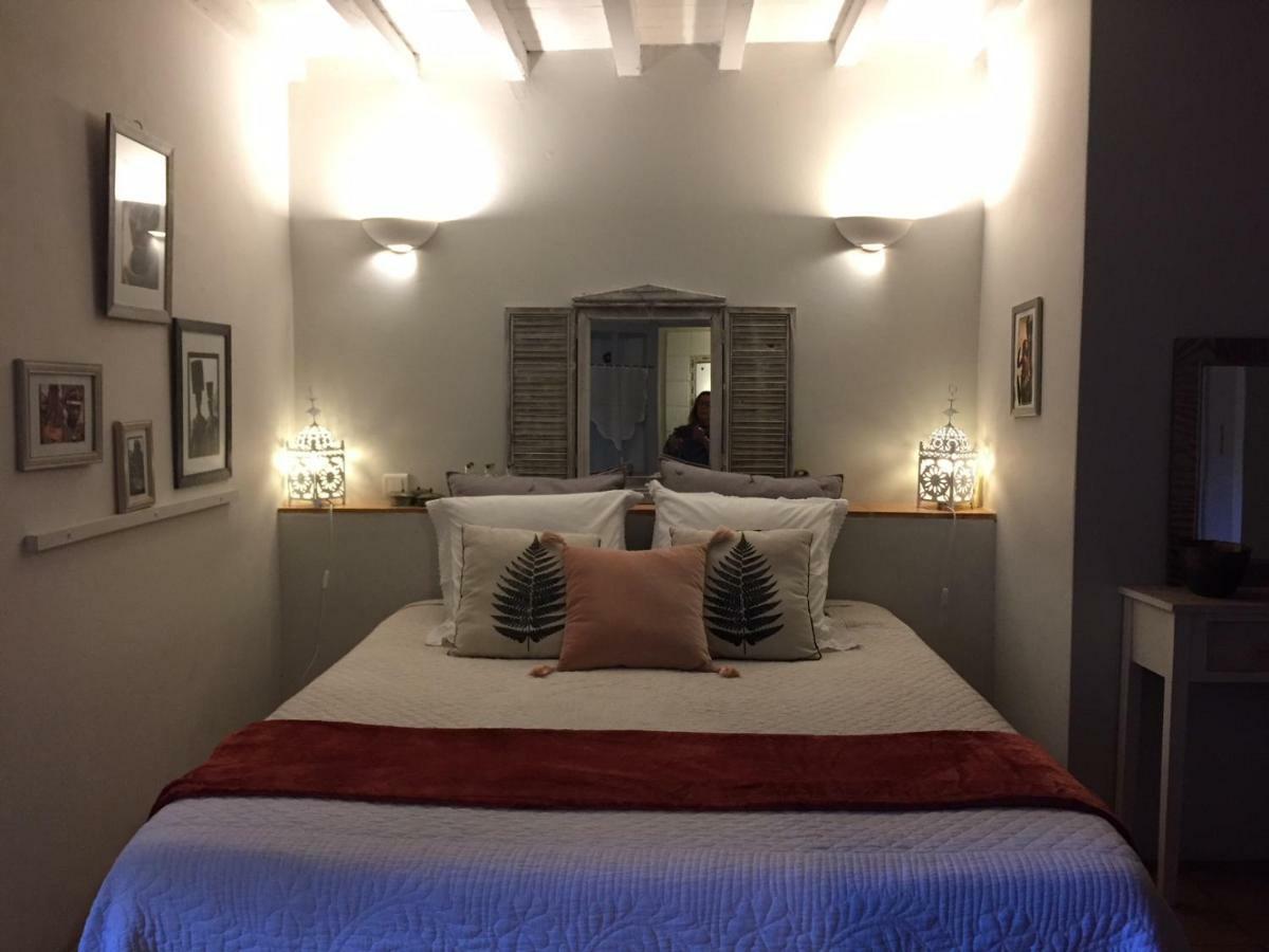 수즈-라-루스 Les Aiguieres En Provence B&B 외부 사진