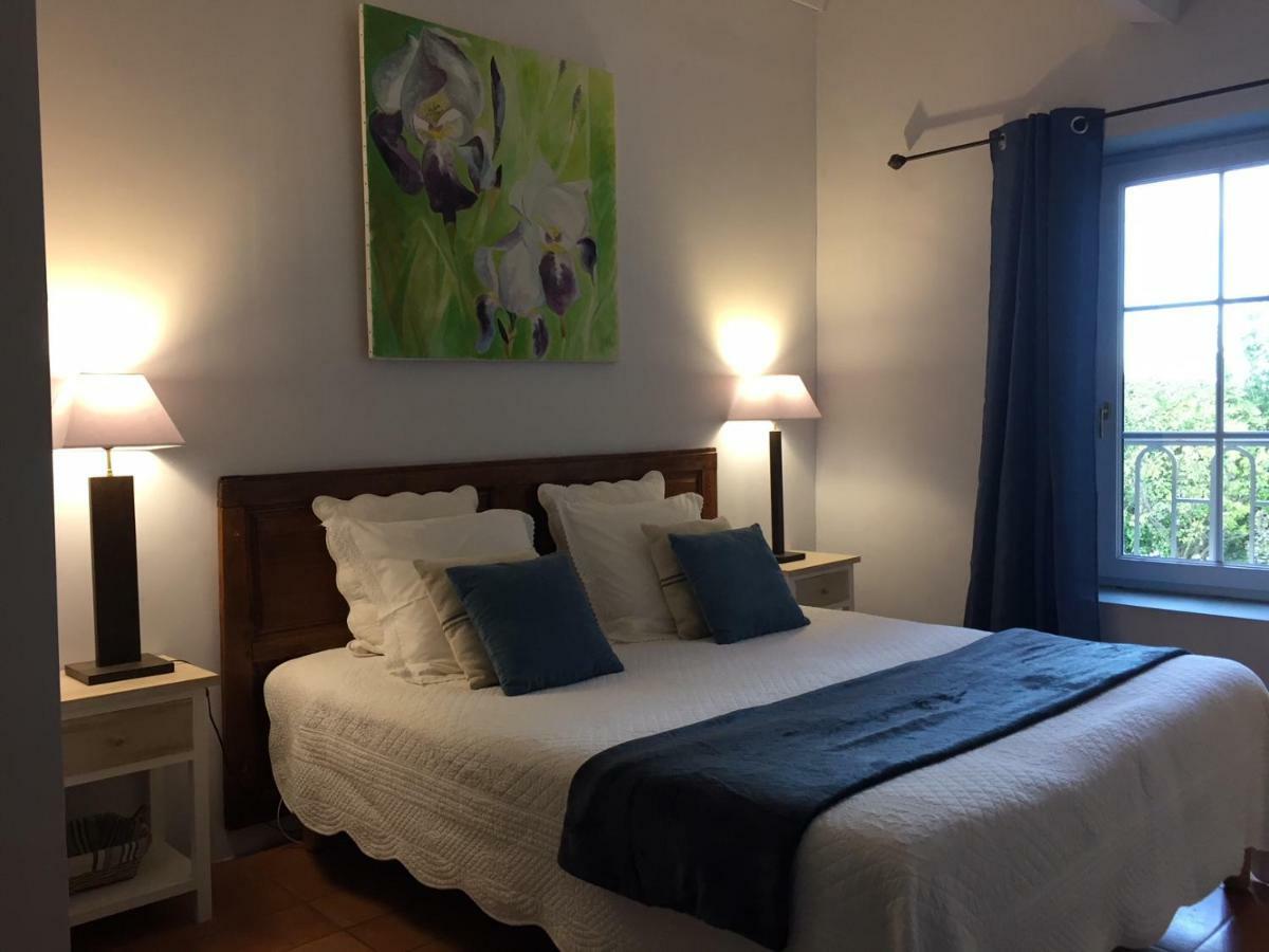 수즈-라-루스 Les Aiguieres En Provence B&B 외부 사진
